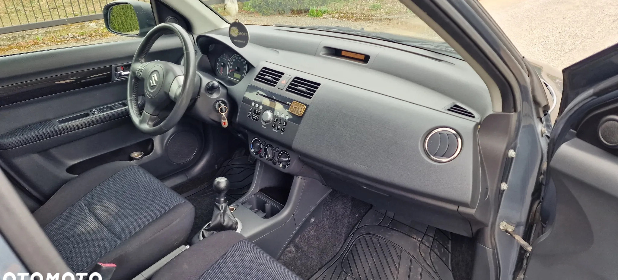 Suzuki Swift cena 11900 przebieg: 173798, rok produkcji 2007 z Toruń małe 781